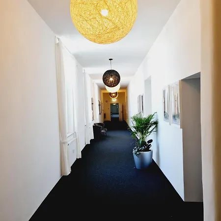 Aparthotel Boarding House *