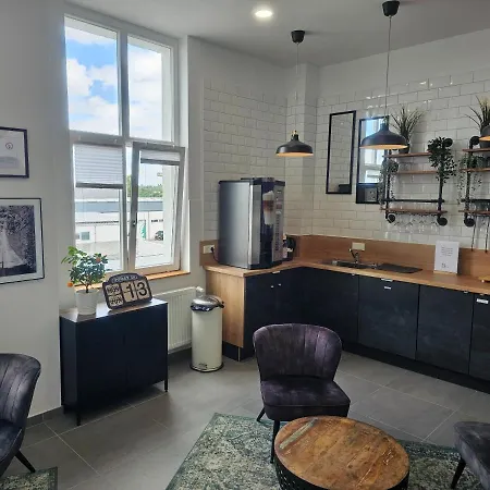 アパートホテル Boarding House